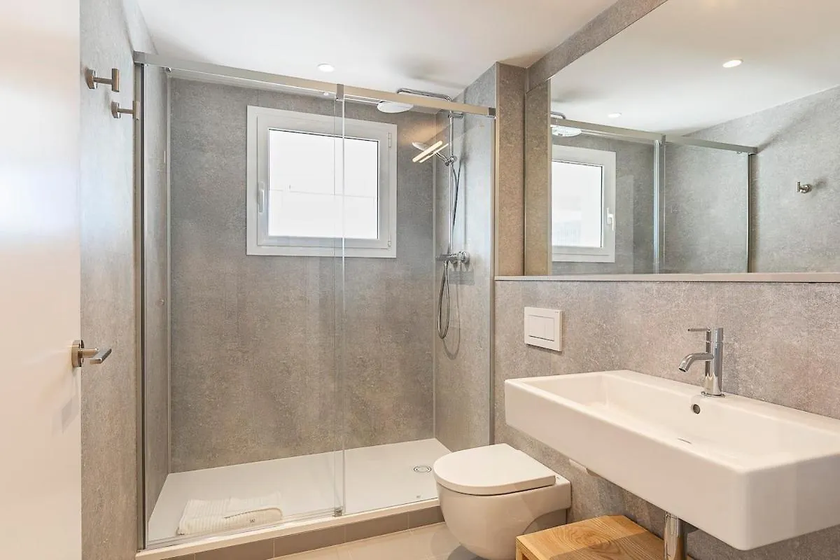 Apartamento Penthouse With Terrace Near Gran Via And Camp Nou Barcelona