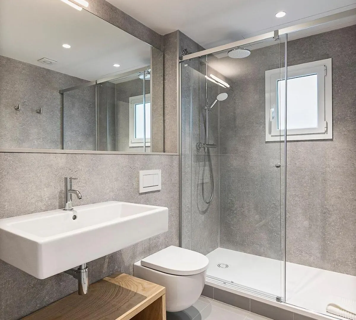 شقة Penthouse With Terrace Near Gran Via And Camp Nou برشلونة