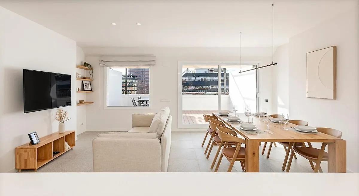 شقة Penthouse With Terrace Near Gran Via And Camp Nou برشلونة